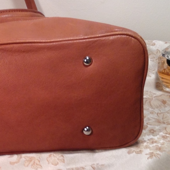F&W Style Raven Tote Too, British Tan, A Beauty! - Picture 4 of 8